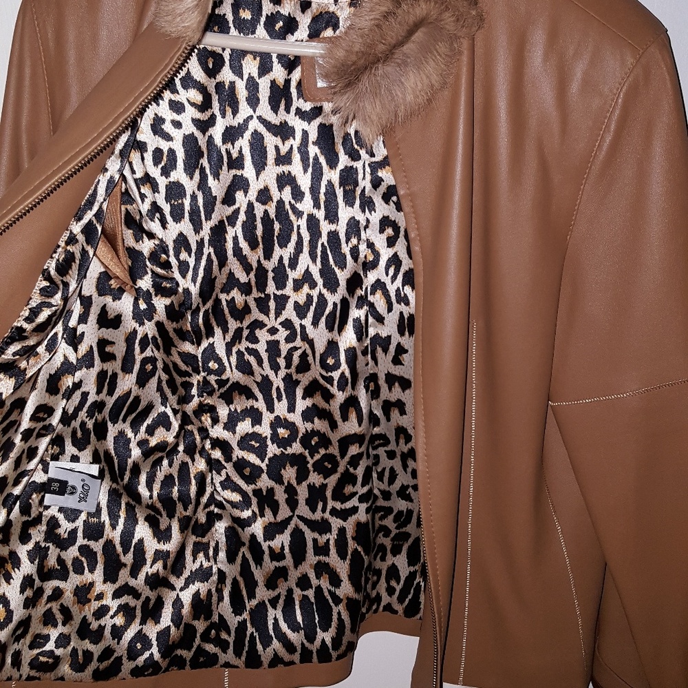 Vintage leather jacket with four collar - Picture 2 of 3